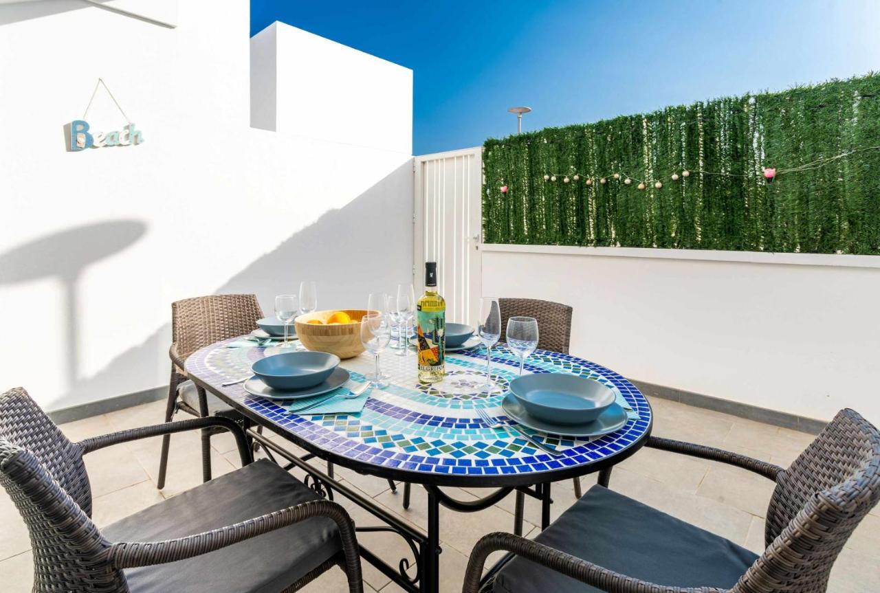 Monterey House Playa Blanca Villa Exterior photo
